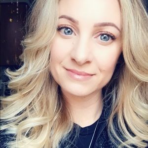 Meet your Posher, Wendy